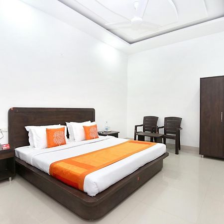 Oyo 11421 Regal Residency Hotel Amritsar Ngoại thất bức ảnh