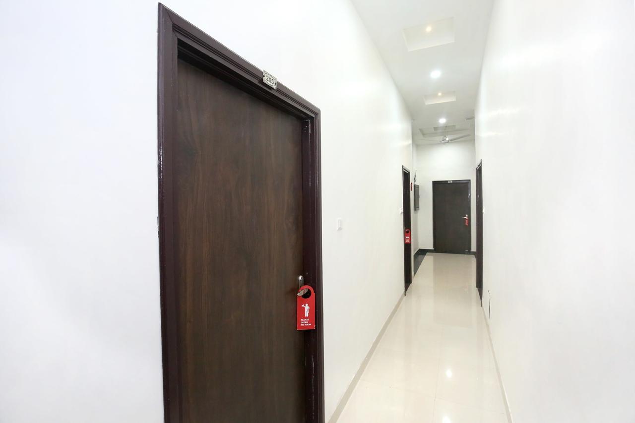 Oyo 11421 Regal Residency Hotel Amritsar Ngoại thất bức ảnh